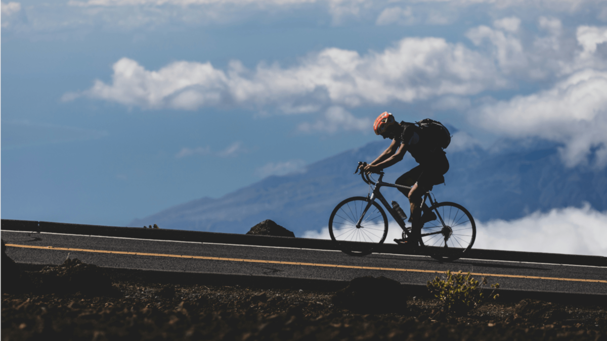 自転車（走れれば何でもいい人向け） 人生は自転車に乗るようなものだ。バランスを保つには、進み続けなけれ