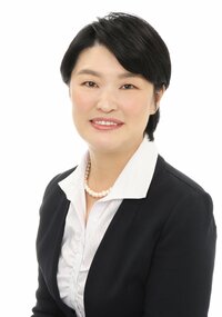 中澤 真弓