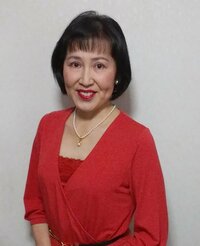 高見 純代